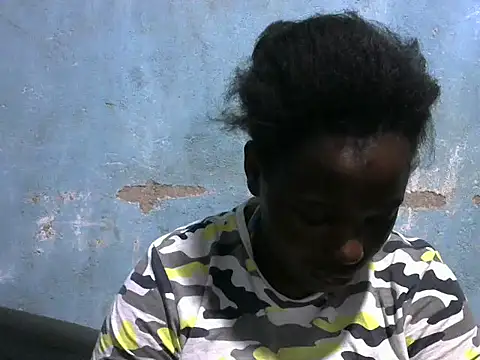 Snapshot of sweet_gal01 chatting on 10.16.25 sweet gal01 online show from 10.16.25