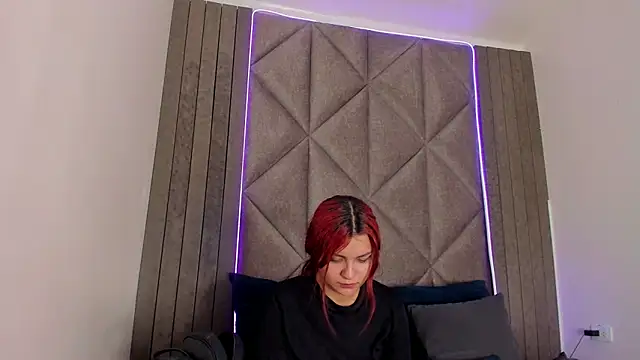 AbbyWathson online show from 01.27.25