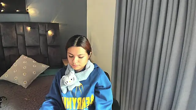 AbbyWathson online show from 09.18.25