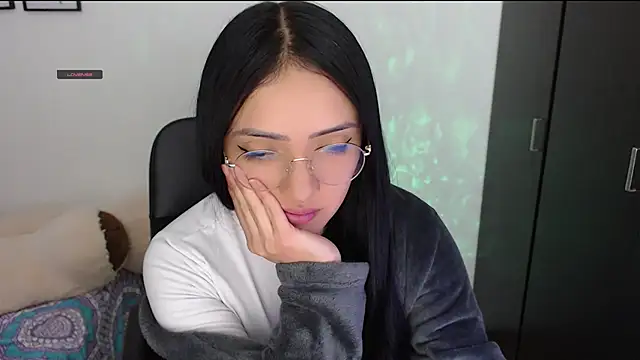 Suzanne abbey online show from 11.28.25