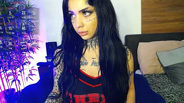 CreamyInkky  online show from 04.02.26