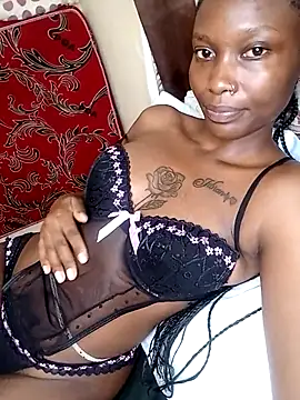 Pinky shyee online show from 03.16.25