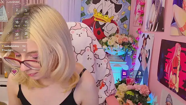 Coconut Mia online show from 12.20.24