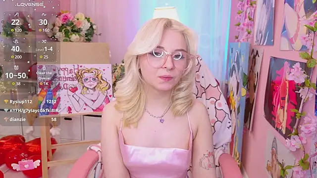 Coconut Mia online show from 02.10.25