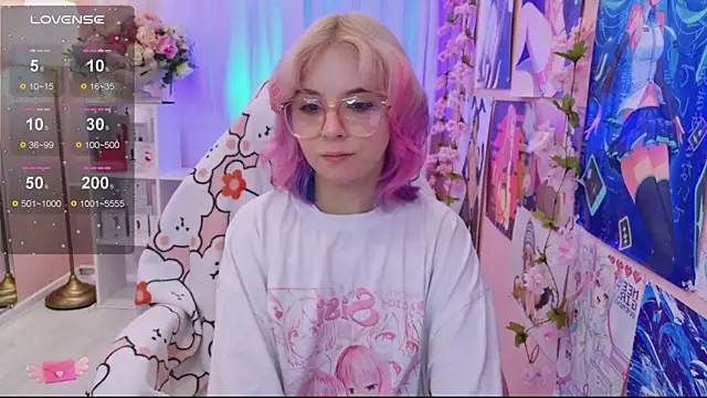 Coconut Mia online show from 10.02.25