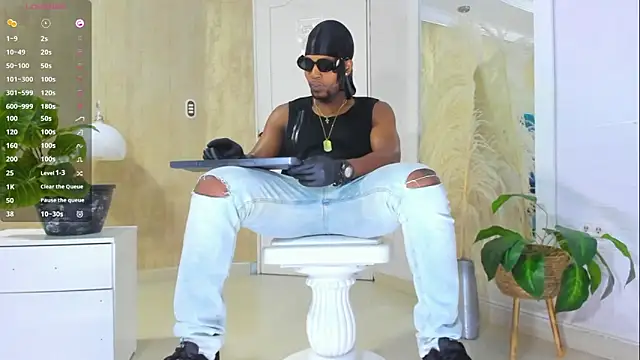 RicoBrown777  online show from 04.19.26