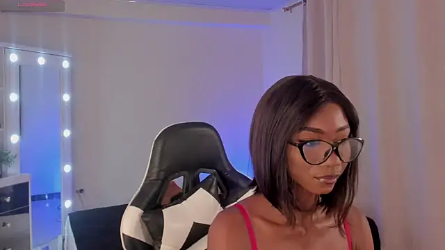 Snapshot of SavannahWildee chatting on 02.01.25 SavannahWildee online show from 02.01.25