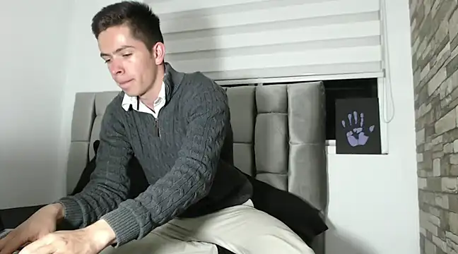 Snapshot of Eliantg chatting on 01.04.25 Eliantg online show from 01.04.25