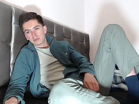 Snapshot of Eliantg chatting on 09.10.25 Eliantg online show from 09.10.25