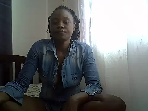 Snapshot of Amanda255 chatting on 04.26.26 Amanda255 online show from 04.26.26