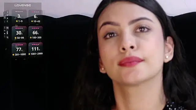 Snapshot of AspenRuss chatting on 01.25.25 AspenRuss online show from 01.25.25