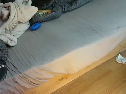 eblata04 online show from 03.03.25