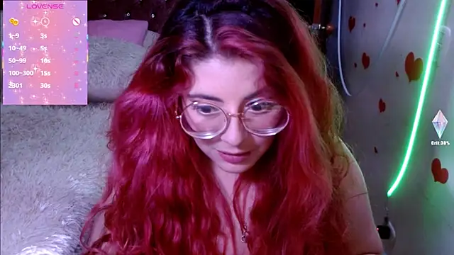 Snapshot of Azamy-12 chatting on 02.27.25 Azamy-12 online show from 02.27.25