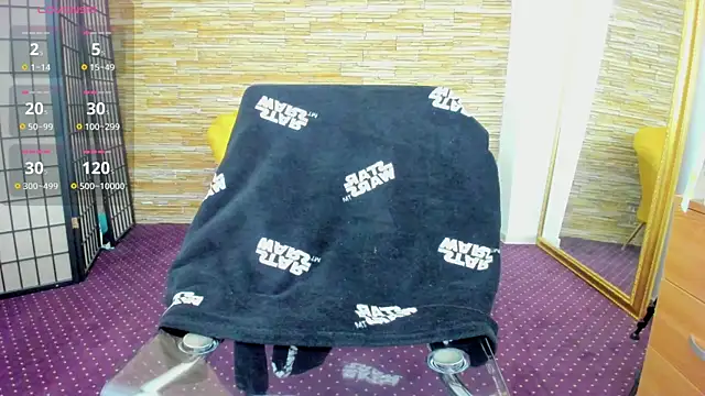 AishaRouhi online show from 10.06.25