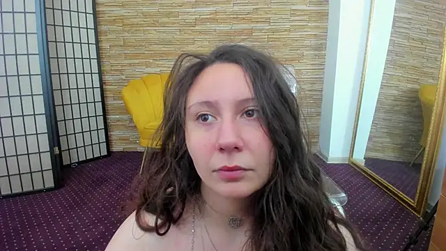 AishaRouhi online show from 11.23.25