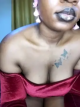 Hugemassivebootie online show from 03.17.26