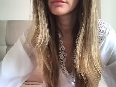 paolajonez online show from 02.21.25