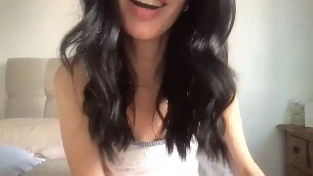 paolajonez online show from 11.29.25