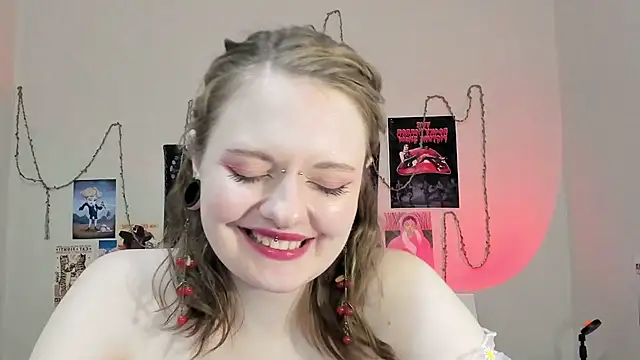 Snapshot of BebKonie chatting on 12.02.24 BebKonie online show from 12.02.24