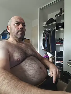Snapshot of veryverybigdick45 chatting on 06.02.26 veryverybigdick45 online show from 06.02.26