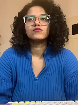 Curvydesifromgermany online show from 01.28.25