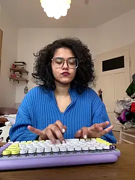 Curvydesifromgermany online show from 01.28.25