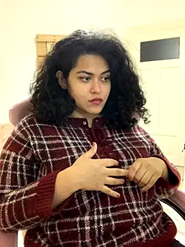 Curvydesifromgermany online show from 11.03.25