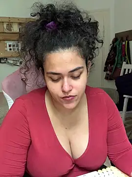 Curvydesifromgermany online show from 06.10.26