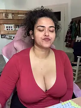 Curvydesifromgermany online show from 06.11.26