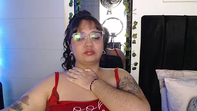 Snapshot of Alezapark chatting on 07.02.26 Alezapark online show from 07.02.26