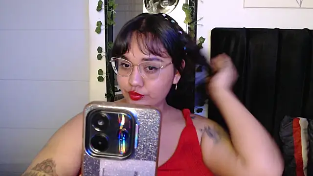 Snapshot of Alezapark chatting on 07.23.26 Alezapark online show from 07.23.26