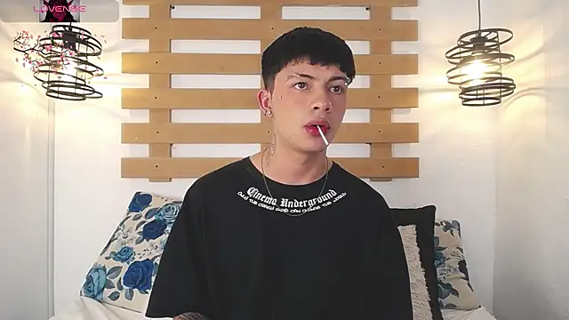 Steev Novoa online show from 02.05.25