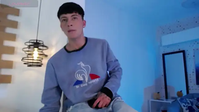 Steev Novoa online show from 03.04.25