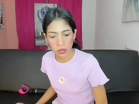 Snapshot of TOOKIOG chatting on 01.11.25 TOOKIOG online show from 01.11.25