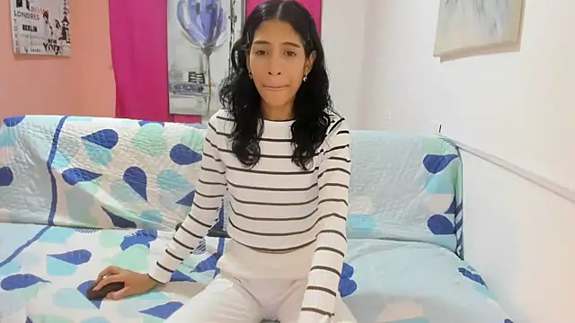 Snapshot of TOOKIOG chatting on 01.31.25 TOOKIOG online show from 01.31.25