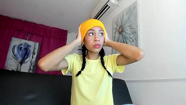 Snapshot of TOOKIOG chatting on 02.21.25 TOOKIOG online show from 02.21.25