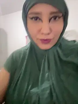 hannahayat online show from 11.28.25