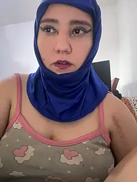 Snapshot of hannahayat chatting on 06.26.26 hannahayat online show from 06.26.26