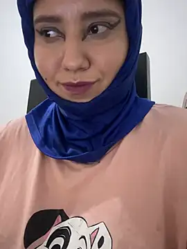 Snapshot of hannahayat chatting on 07.04.26 hannahayat online show from 07.04.26