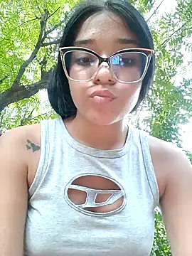 -VICKKY online show from 01.30.25