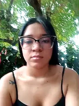 -VICKKY online show from 03.04.25