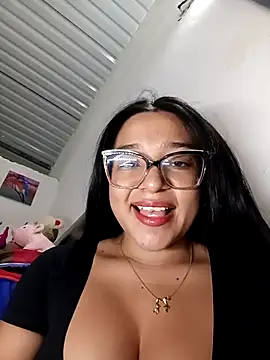 -VICKKY online show from 09.10.25