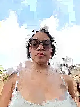 -VICKKY online show from 11.22.25