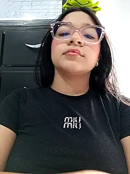 -VICKKY online show from 01.17.26