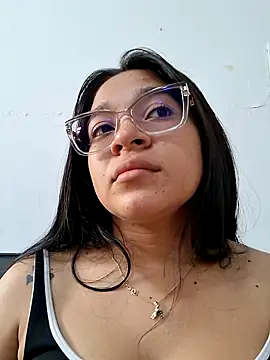 -VICKKY online show from 02.17.26