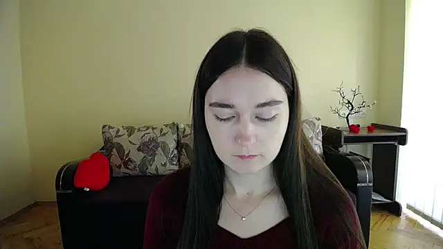 Pretty shy online show from 10.13.25