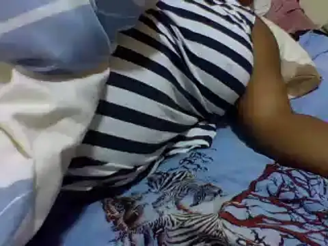 zoey10 online show from 02.23.25