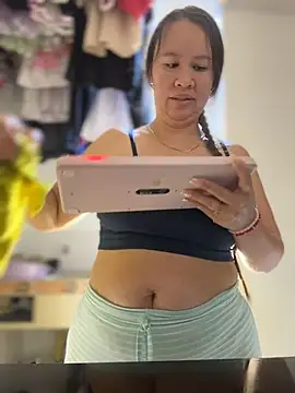 Emiily lee online show from 03.11.26