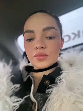 Snapshot of AnaWest chatting on 02.11.25 AnaWest online show from 02.11.25