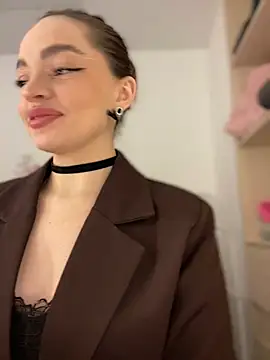 Snapshot of AnaWest chatting on 02.13.25 AnaWest online show from 02.13.25